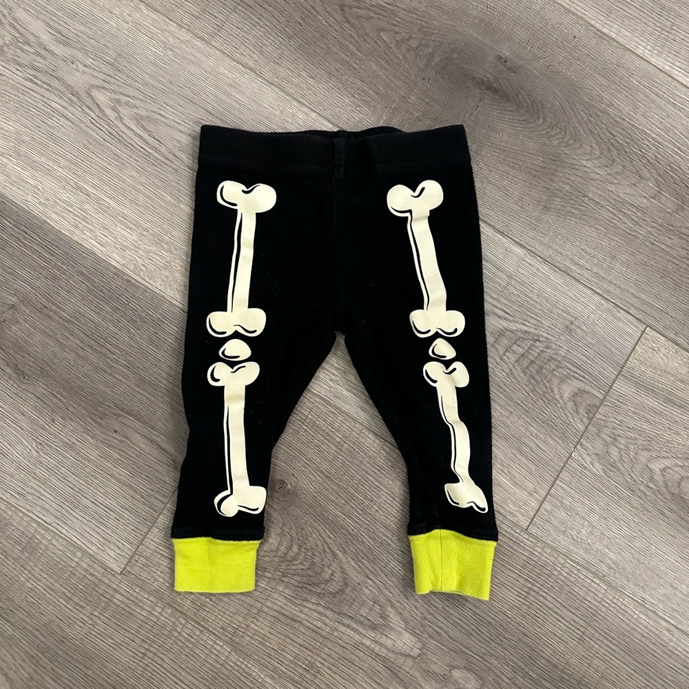 10/20$ Joe Boxer baby black Skeleton Leggings size 12 months